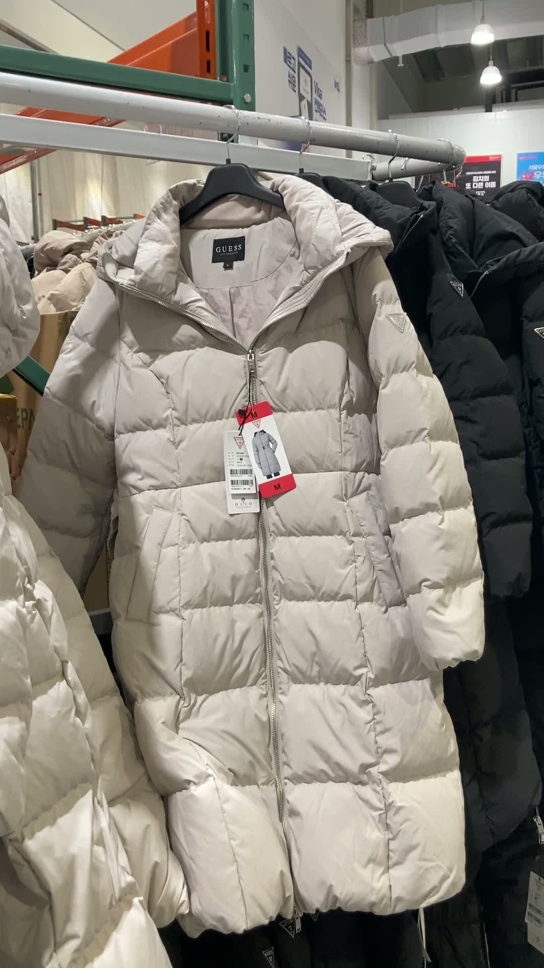 GUESS 여성 롱다운 자켓